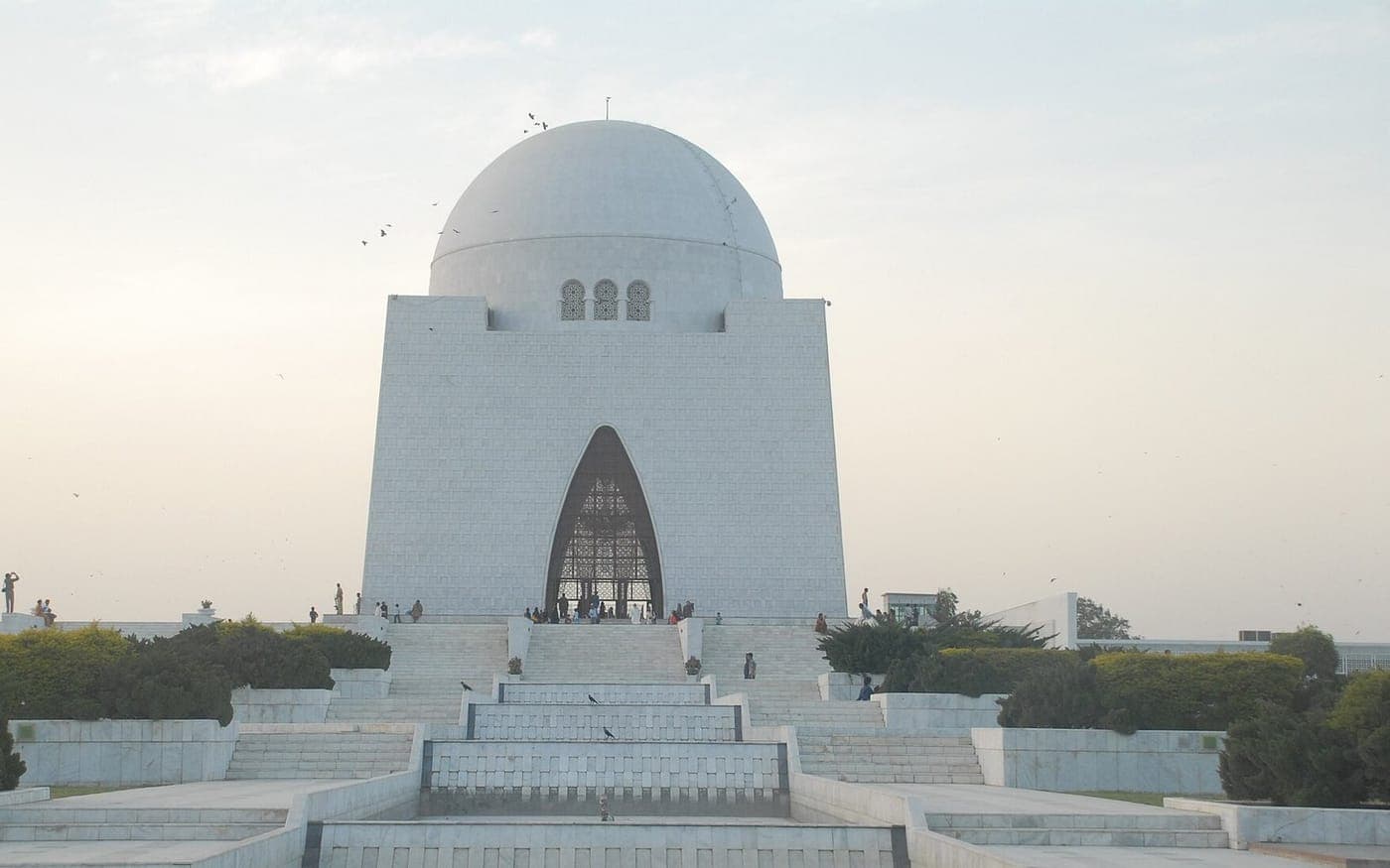 Mazar-e-Quaid, the Jinnah Mausoleum in Karachi, Pakistan